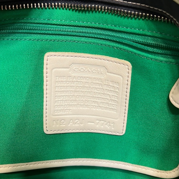 Coach Handbag - Picture 4 of 14